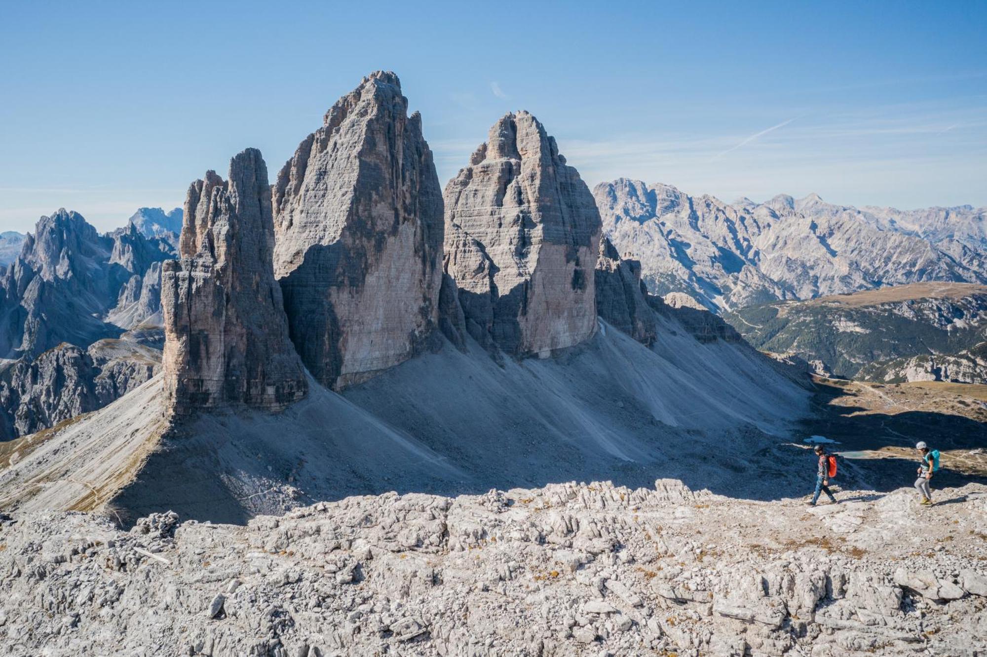 JOAS natur.hotel.b&b San Candido Bagian luar foto